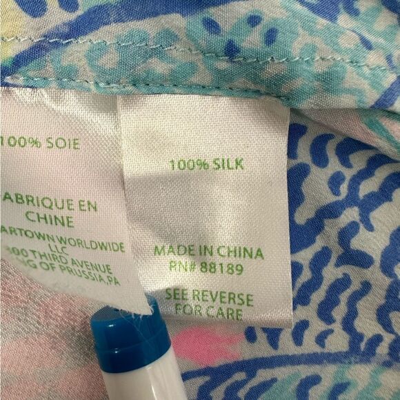 LILLY PULITZER 100% Silk Elsa Mermaids Cove Print Blouse stop Sz XXS Style 41773 - Picture 3 of 8